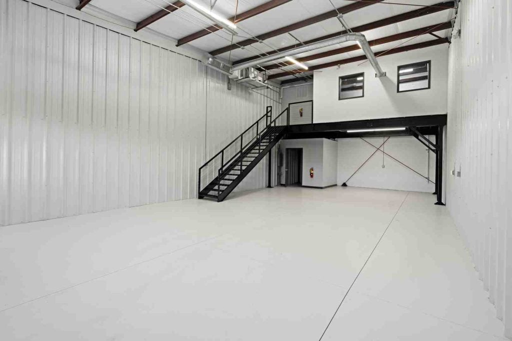 flexible lease warehouse